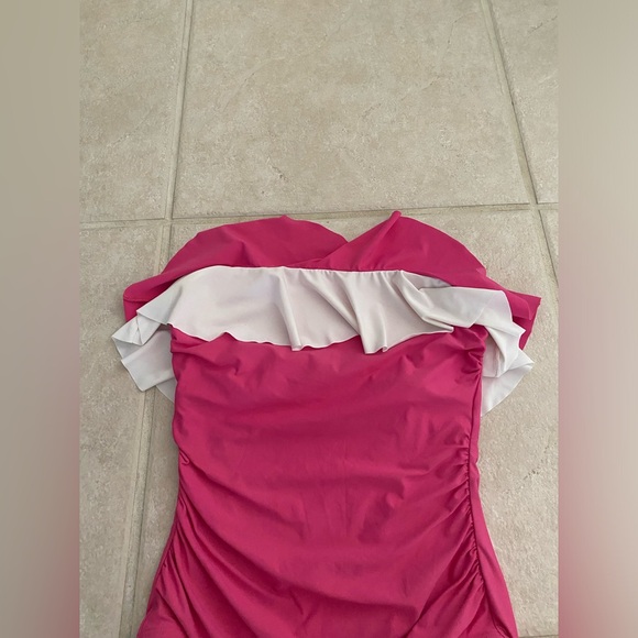 Tommy Hilfiger Ruffle Strapless One Piece Swimsuit - Size 10 - Picture 8 of 16